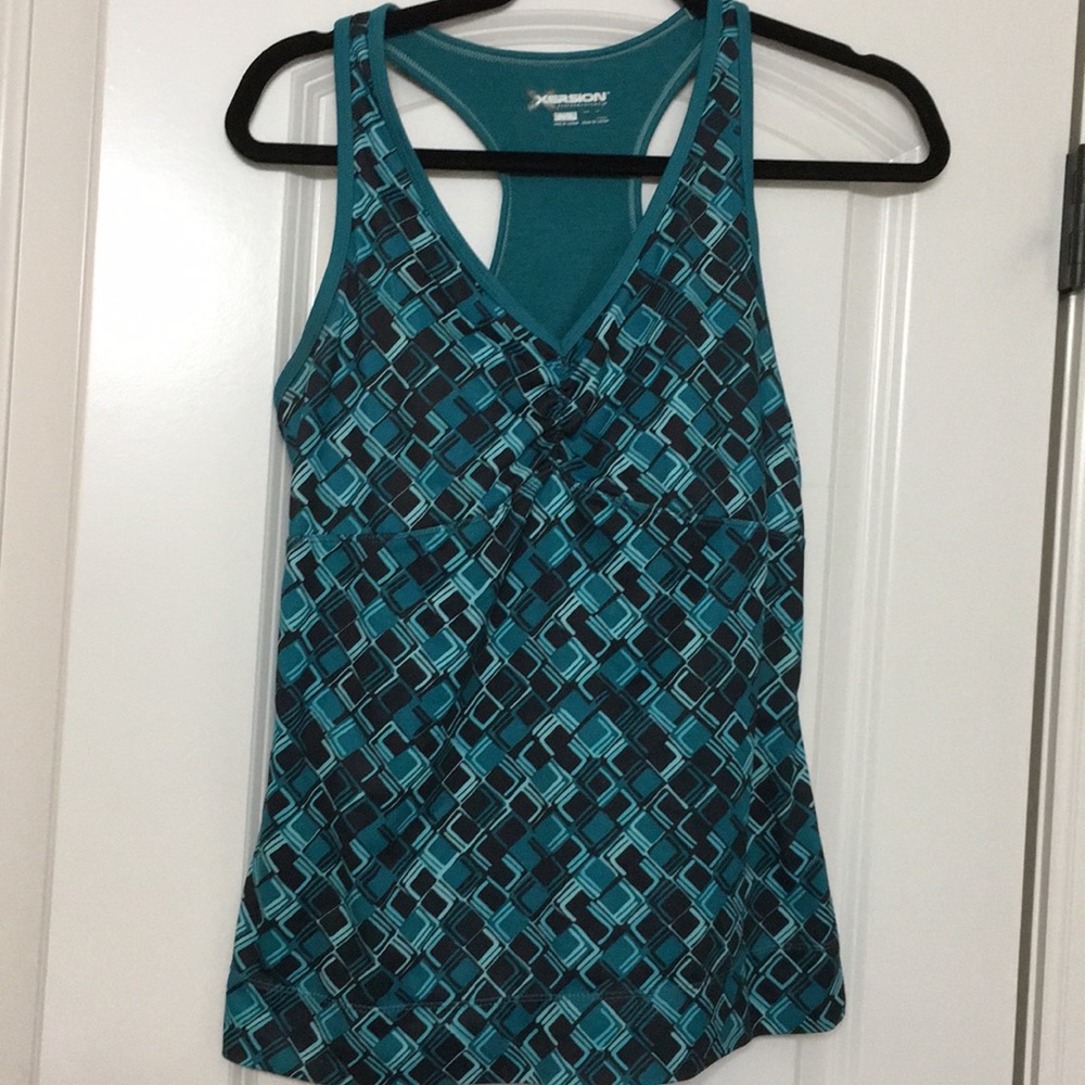 Xersion workout tank